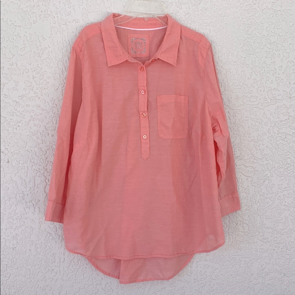 Cato Coral/Pink  lightweight Button Down Shirt size 18/20W